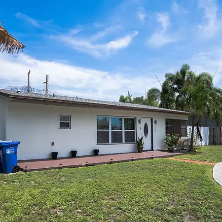 Light & Cozy House In Pompano Beach - Bbq, Patio, Parking Exterior photo