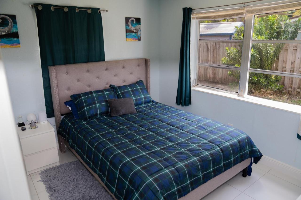 Holiday home Light & Cozy House In Pompano - Bbq, Patio, Parking Pompano Beach